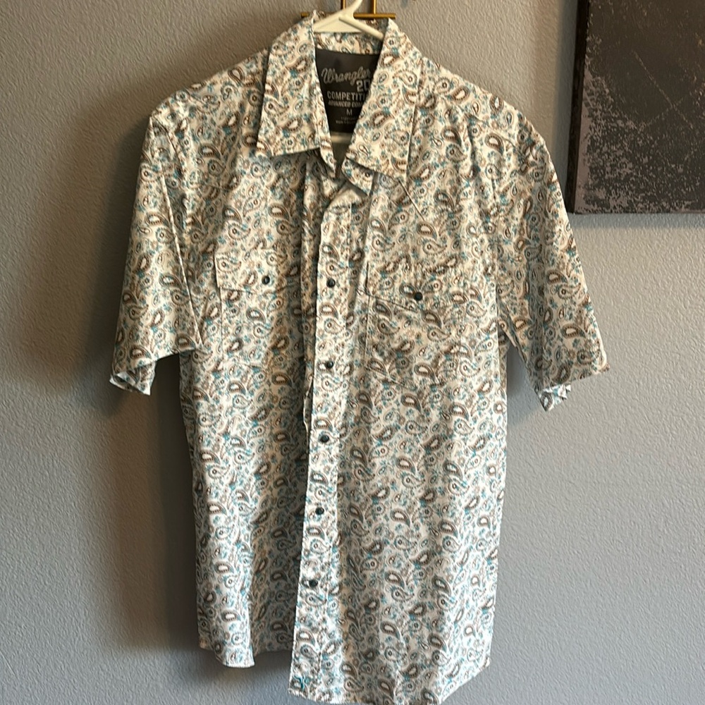 Wrangler paisley button down.